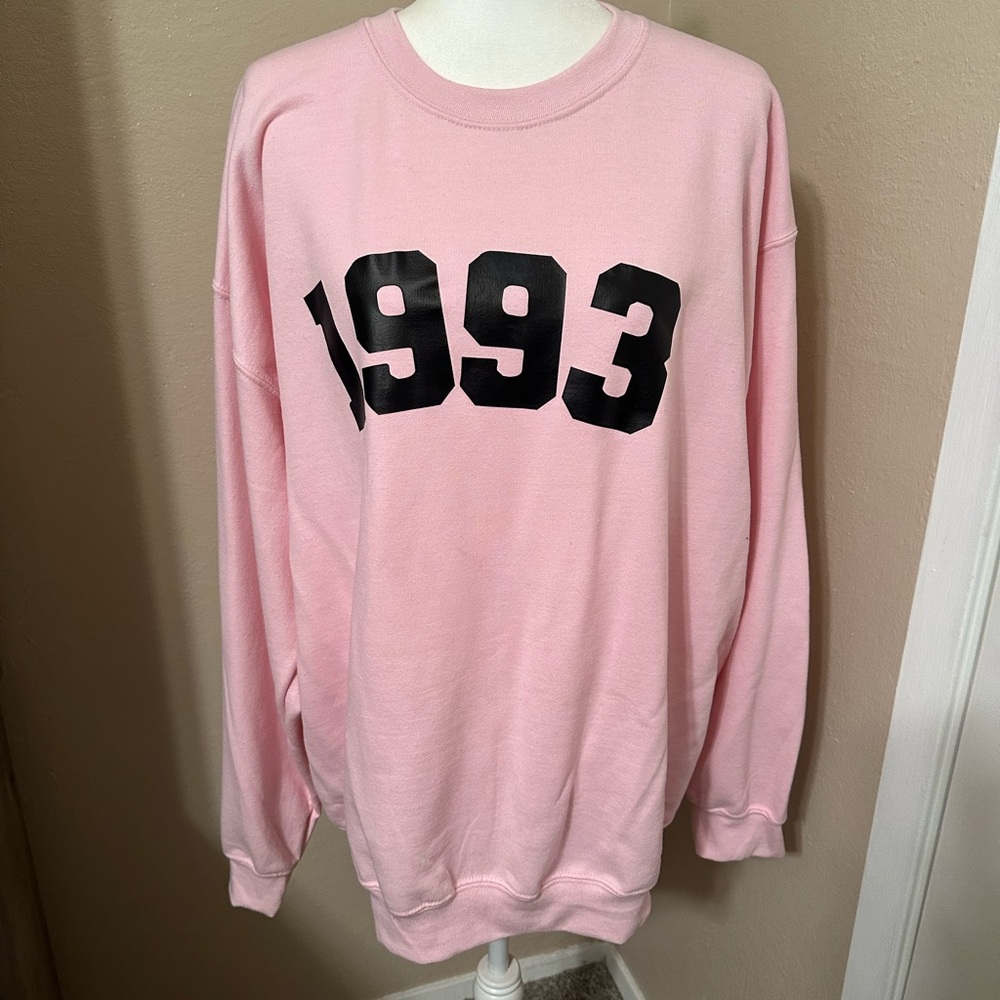 1993 Pink Gildan Sweatshirt